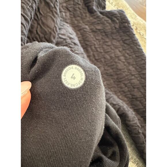 Lululemon Rippled Full Zip Jacket - Picture 8 of 8